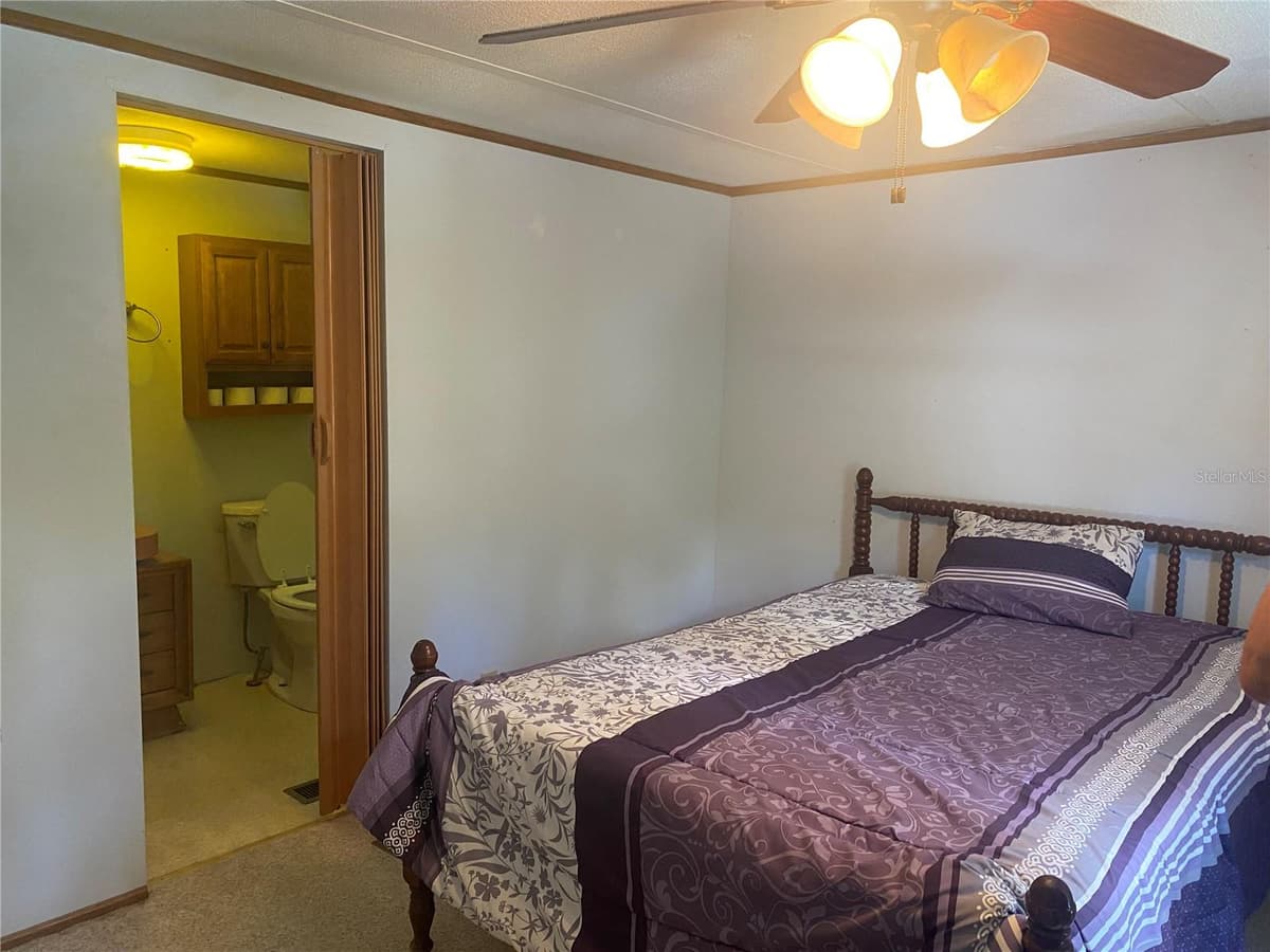 13601 LAKE HATCHINEHA ROAD — photo 15 of 19