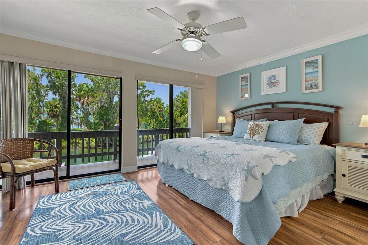 65 BEACH LANE — photo 3 of 58