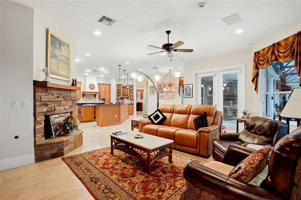 1059 CEASARS COURT — photo 15 of 72