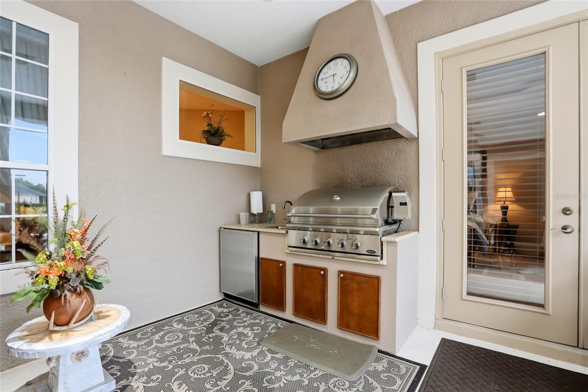 1059 CEASARS COURT — photo 48 of 72