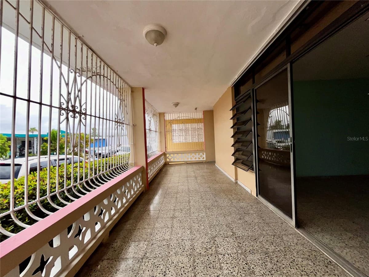 Urb Santa Isidra 2 #130 — photo 4 of 33