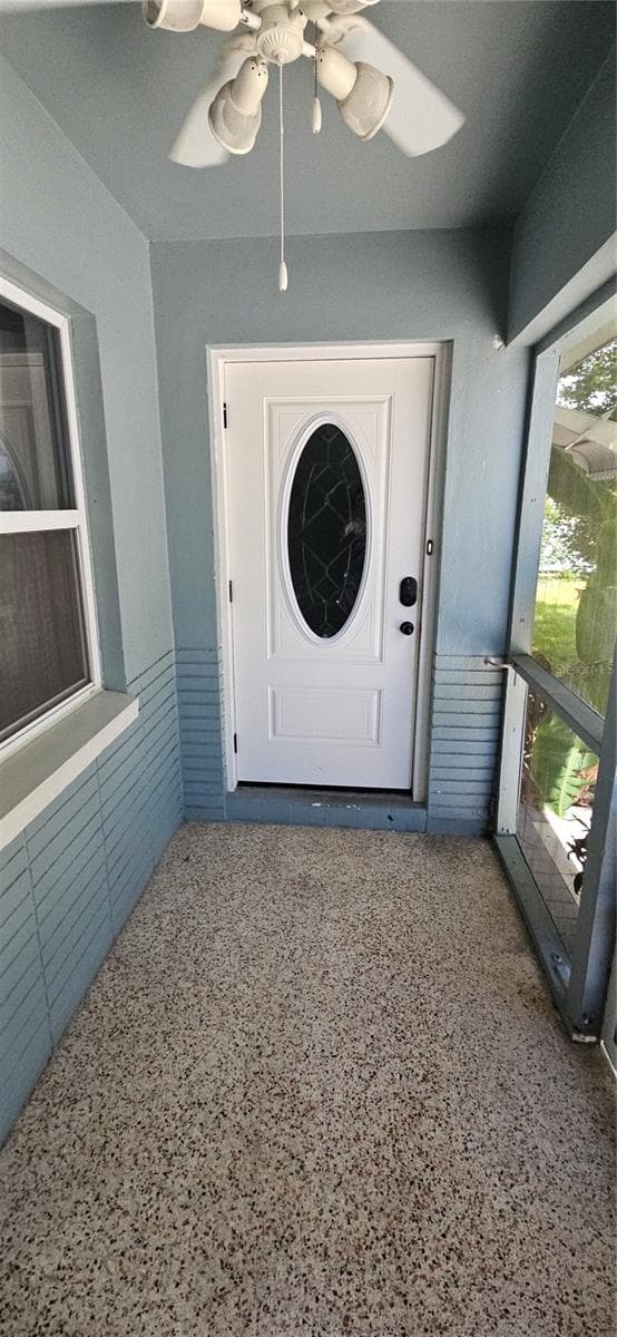 10709 115TH AVENUE — photo 3 of 26