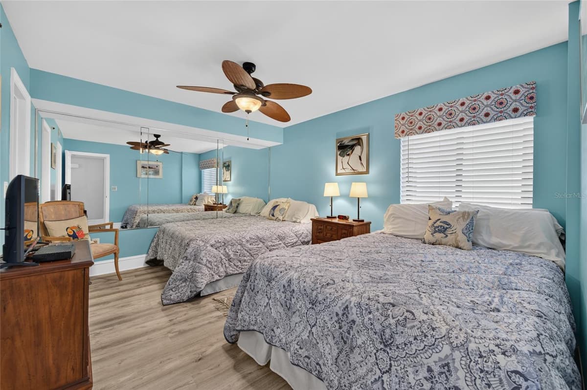 5275 ATLANTIC AVENUE — photo 31 of 42