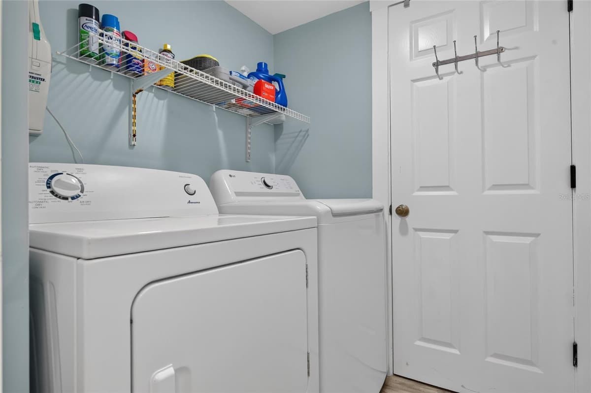 5275 ATLANTIC AVENUE — photo 34 of 42