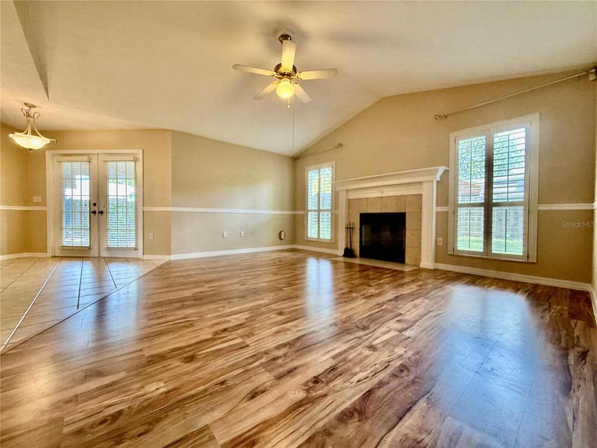 8032 51ST LANE — photo 4 of 15