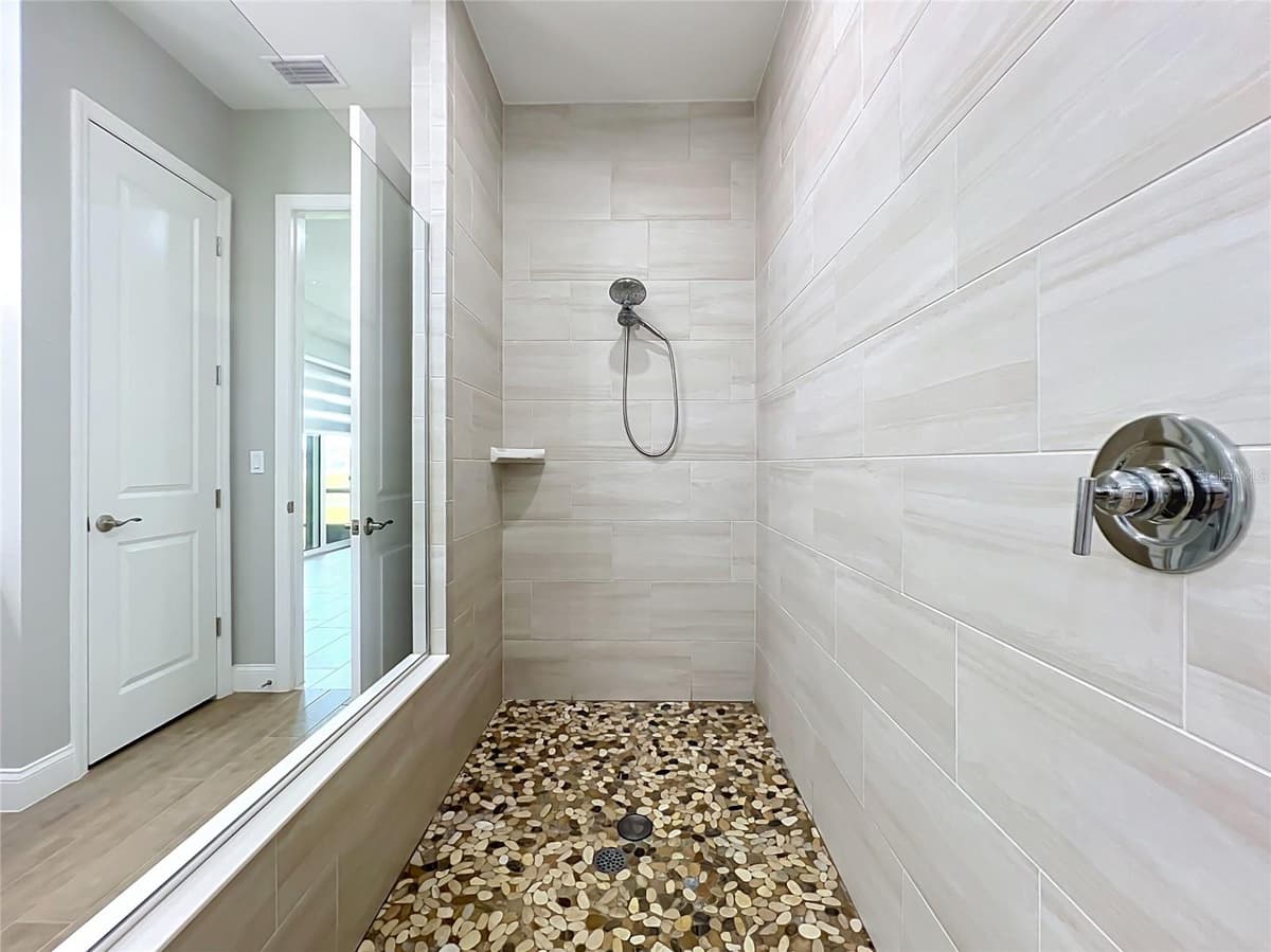 1576 LAKE RESERVE DRIVE — photo 62 of 84