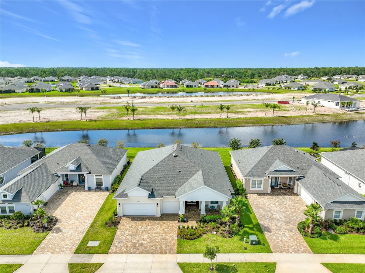 1576 LAKE RESERVE DRIVE — photo 3 of 84