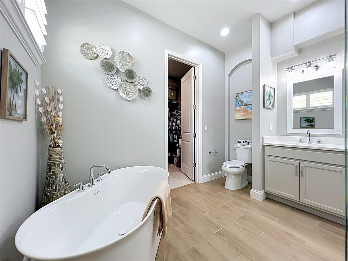 1576 LAKE RESERVE DRIVE — photo 64 of 84