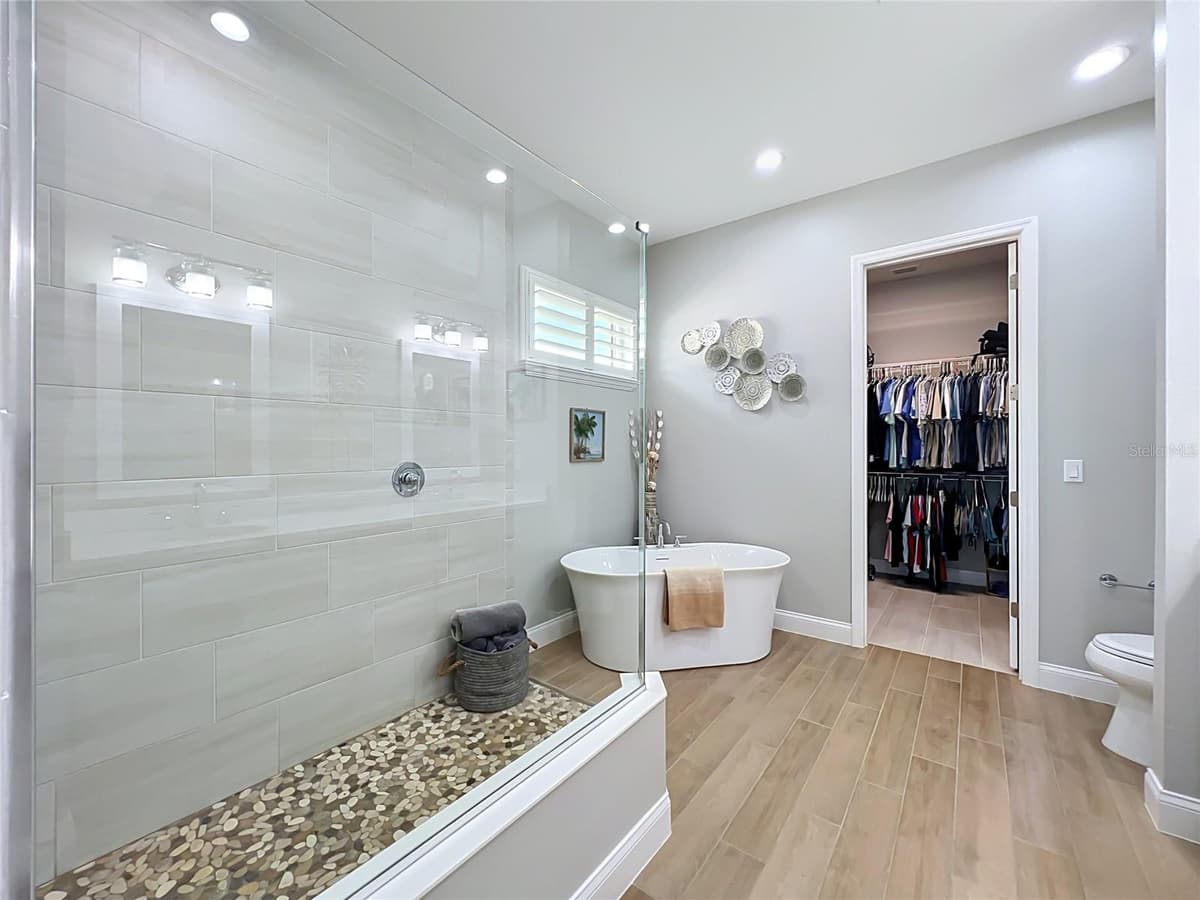 1576 LAKE RESERVE DRIVE — photo 61 of 84