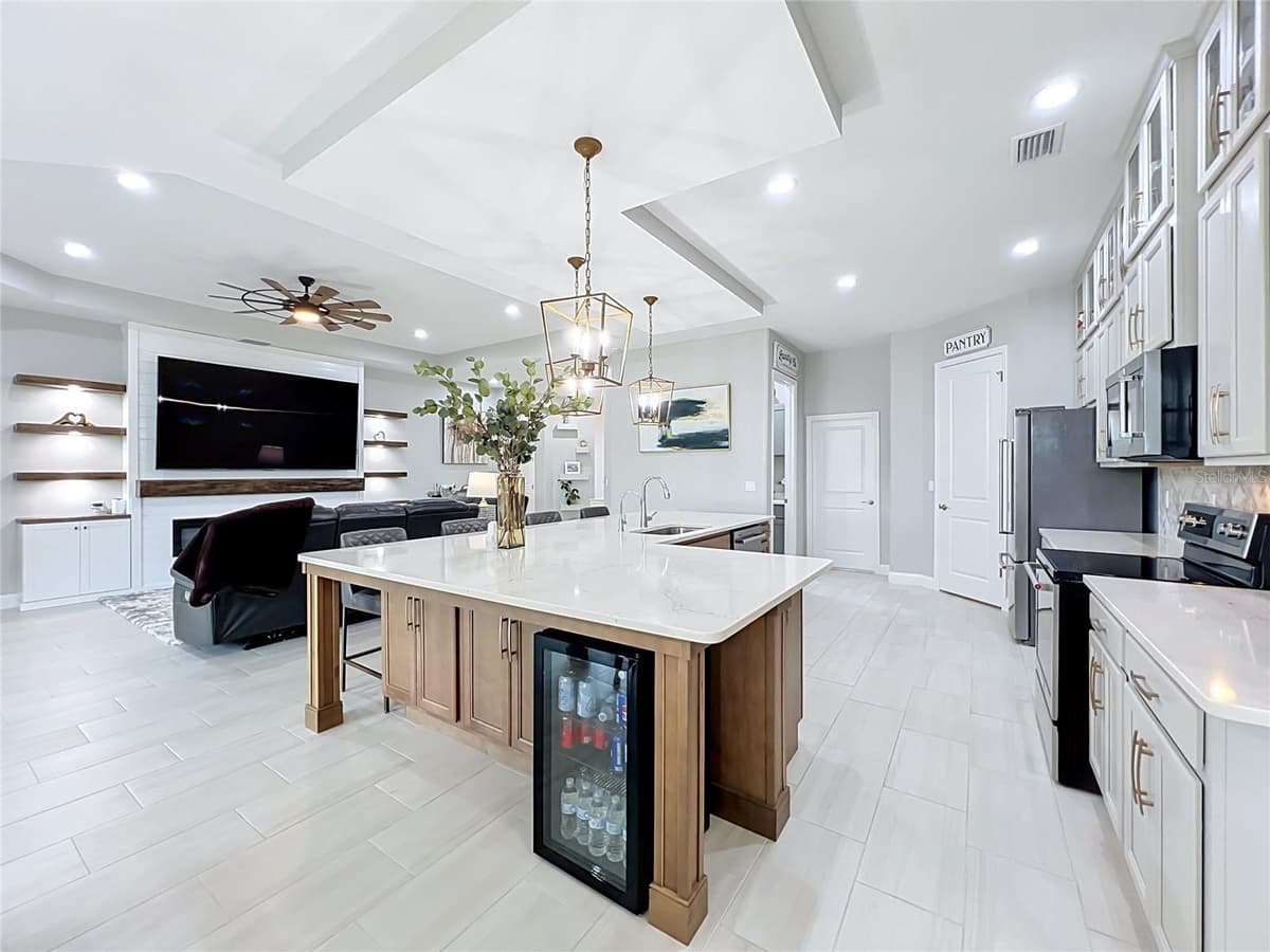 1576 LAKE RESERVE DRIVE — photo 37 of 84