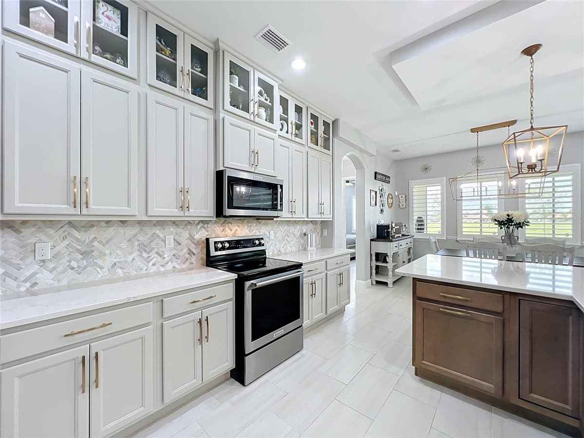 1576 LAKE RESERVE DRIVE — photo 33 of 84
