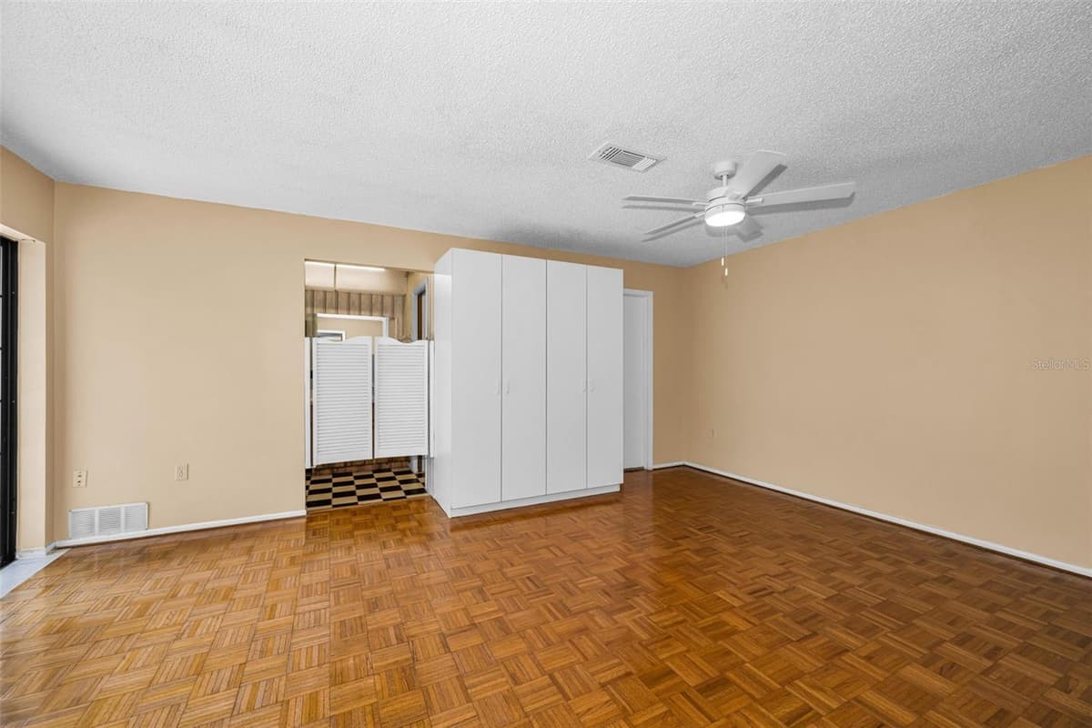 4519 SOMERSET PLACE — photo 27 of 55