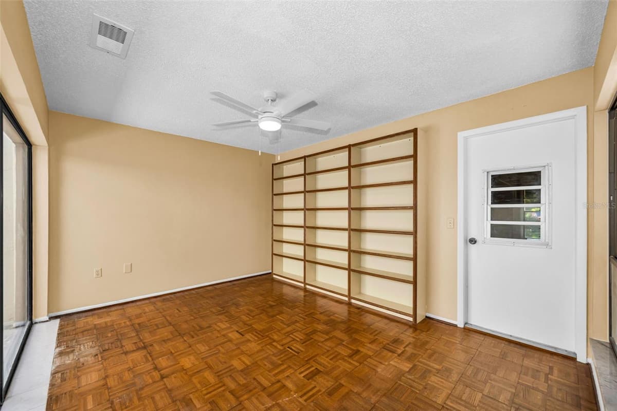 4519 SOMERSET PLACE — photo 14 of 55