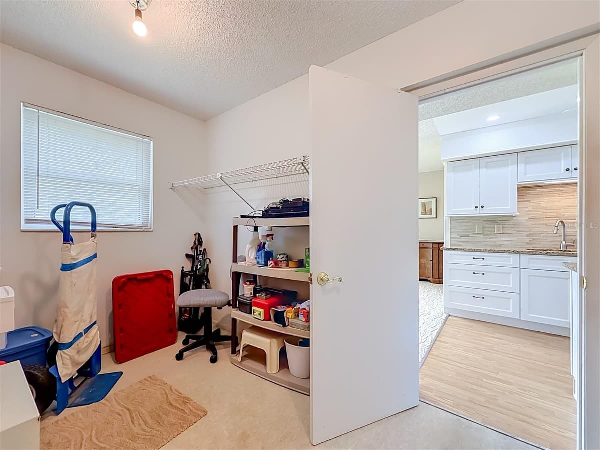 8174 TERRACE GARDEN DRIVE — photo 30 of 58