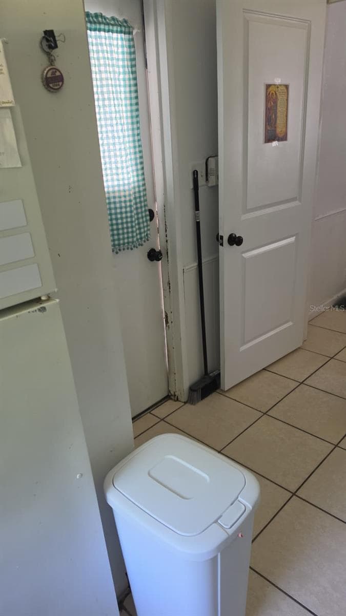 114 ANARECE AVENUE — photo 10 of 20