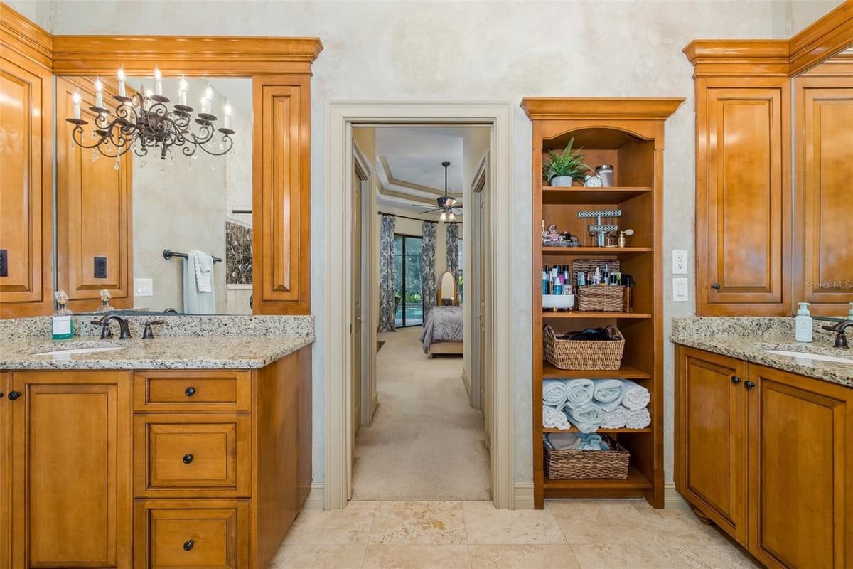 15312 AZRA DRIVE — photo 19 of 69