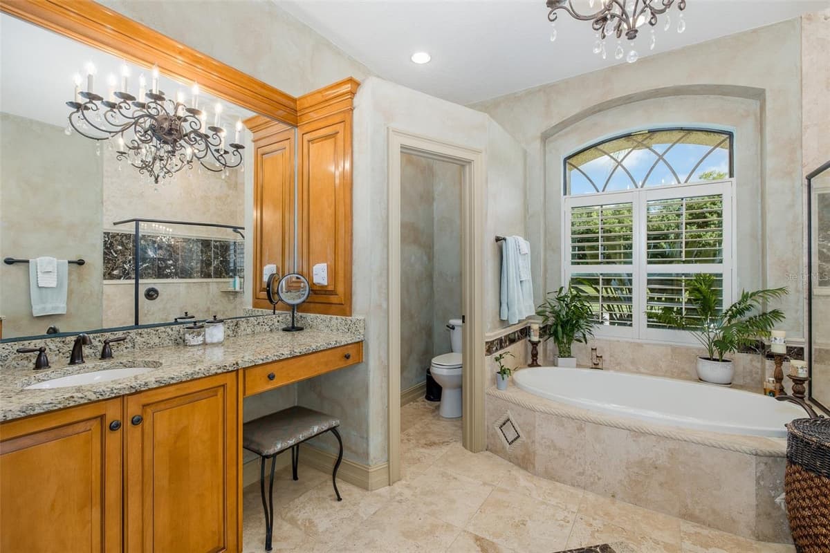 15312 AZRA DRIVE — photo 16 of 69