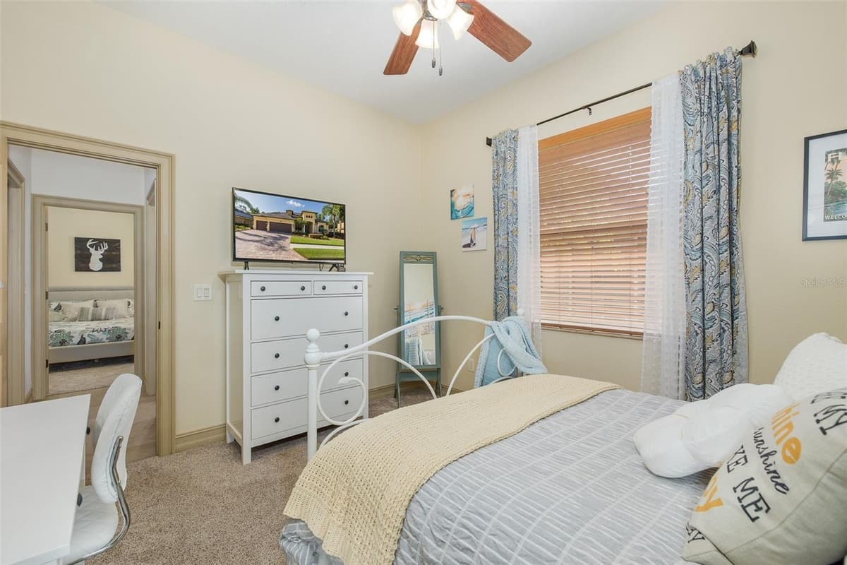 15312 AZRA DRIVE — photo 32 of 69