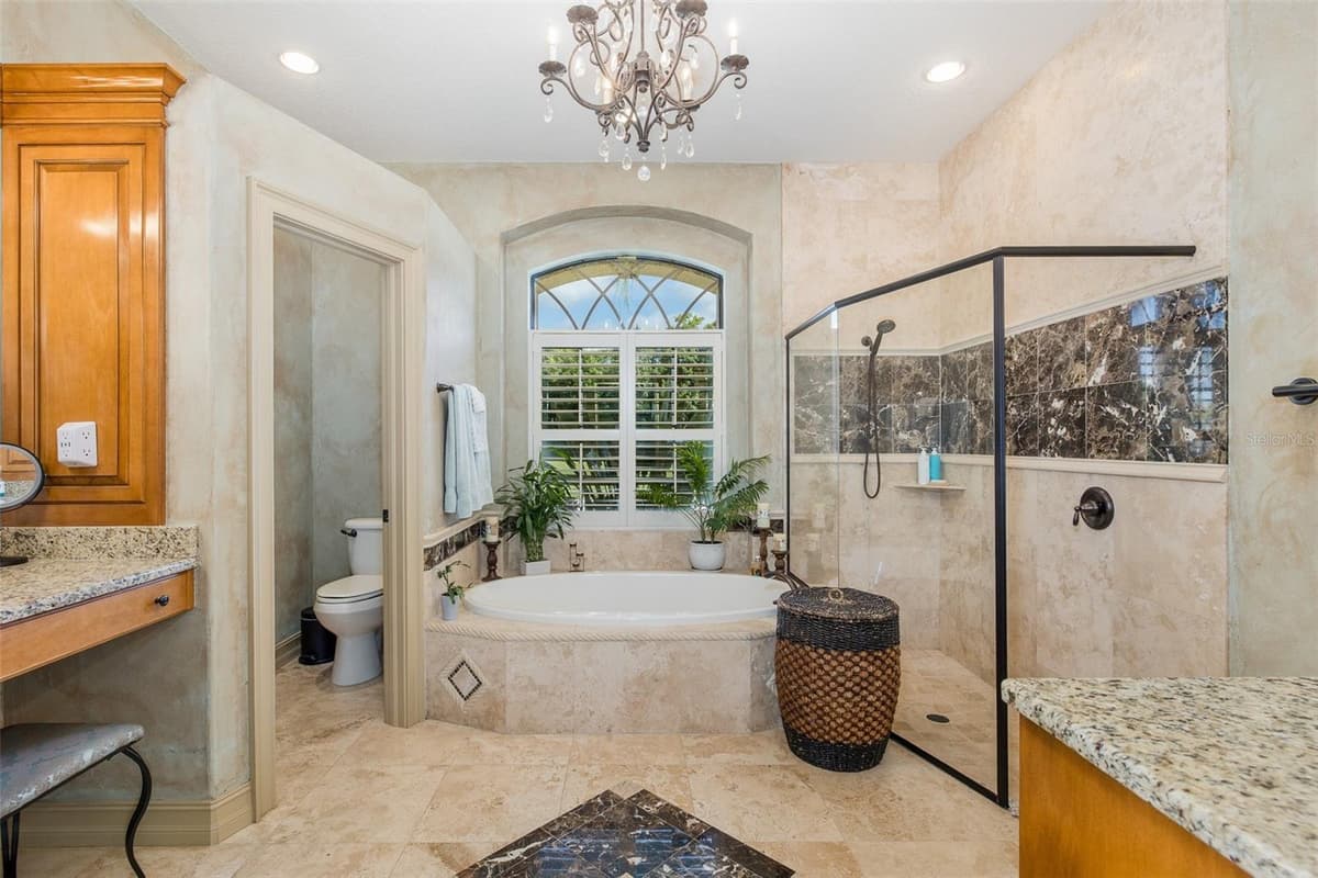 15312 AZRA DRIVE — photo 15 of 69