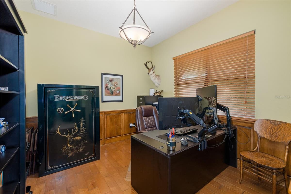 15312 AZRA DRIVE — photo 38 of 69