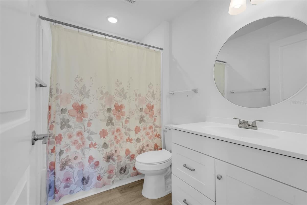 321 CASSADY STREET — photo 16 of 26