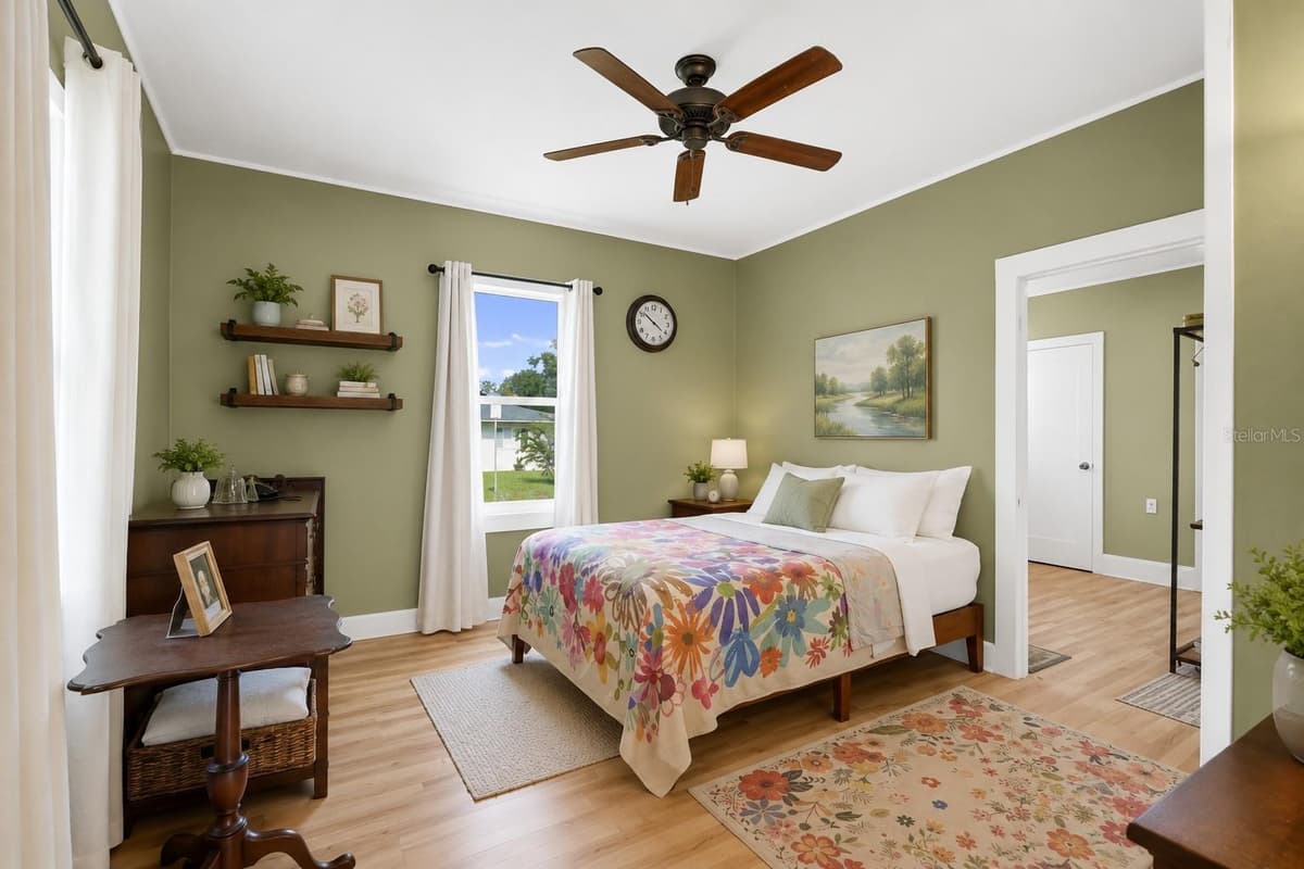 321 CASSADY STREET — photo 8 of 26