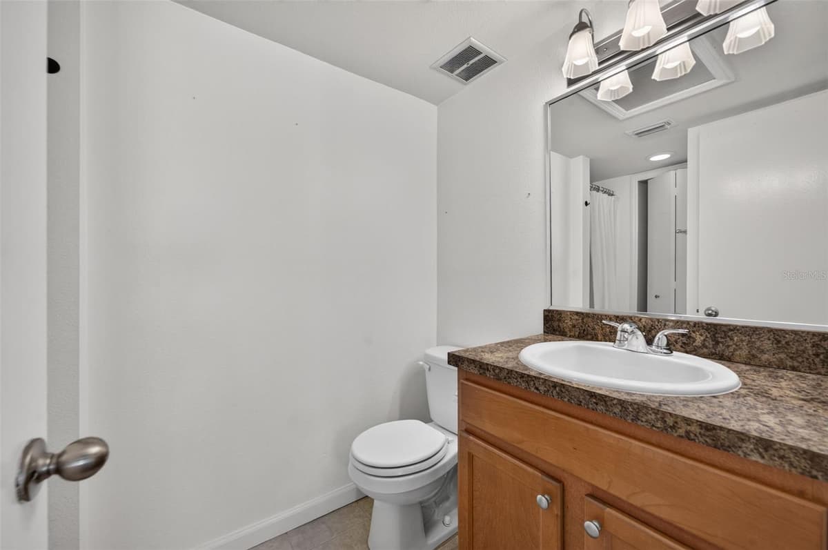 3004 PLAZA TERRACE DRIVE — photo 18 of 21