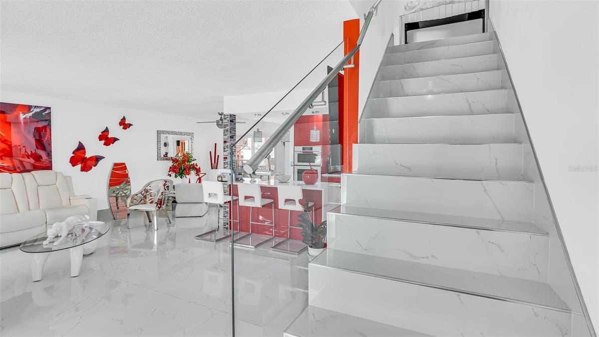 8301 LOPEZ DRIVE — photo 17 of 63