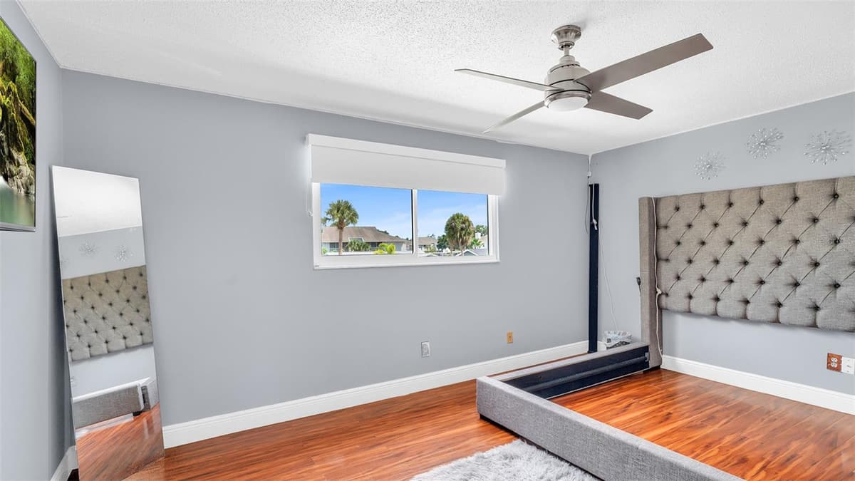 8301 LOPEZ DRIVE — photo 43 of 63