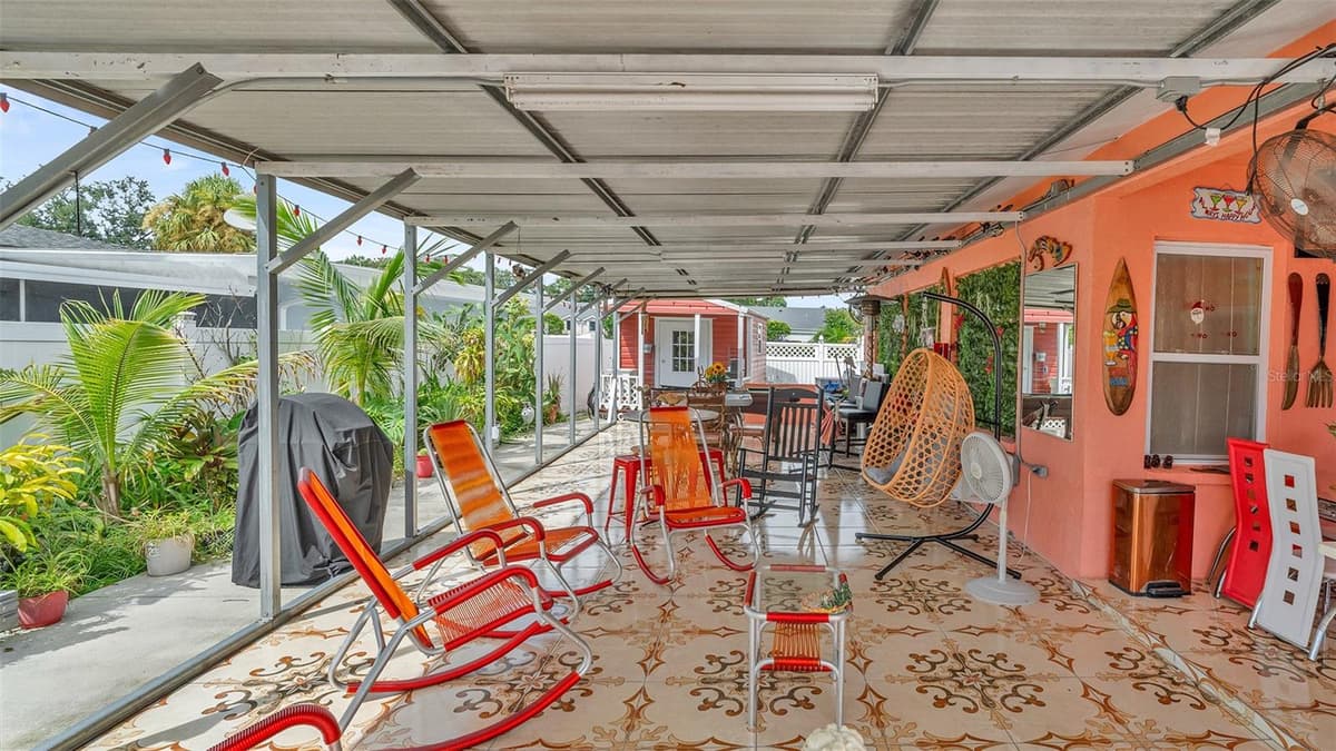 8301 LOPEZ DRIVE — photo 20 of 63