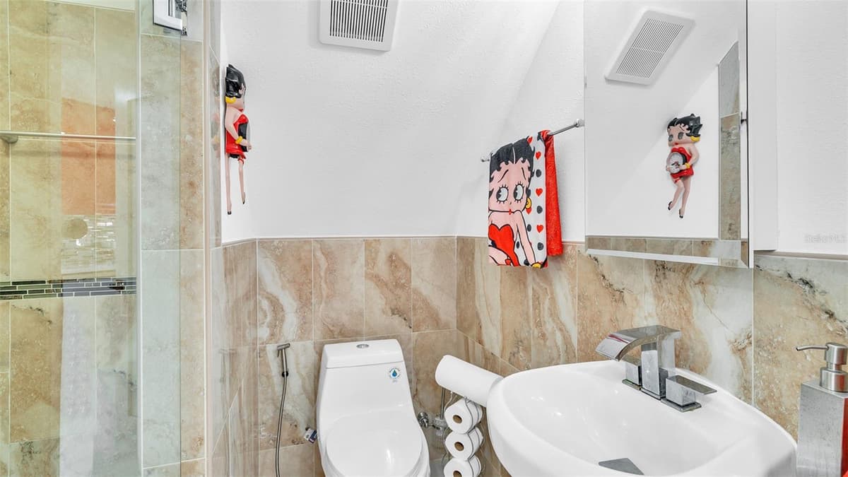 8301 LOPEZ DRIVE — photo 44 of 63