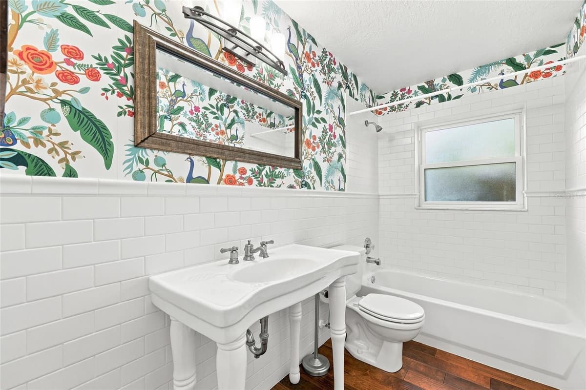 1431 PALM AVENUE — photo 15 of 38