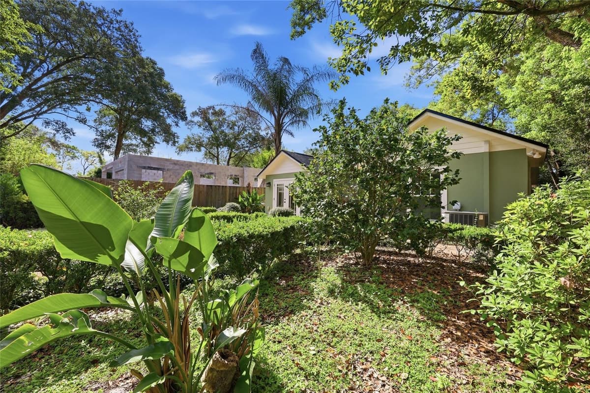 1431 PALM AVENUE — photo 29 of 38