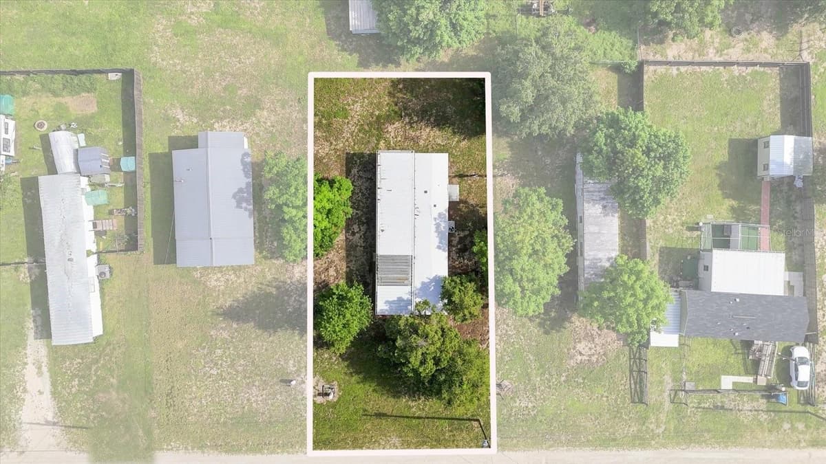 16137 LAUDERDALE STREET — photo 7 of 45