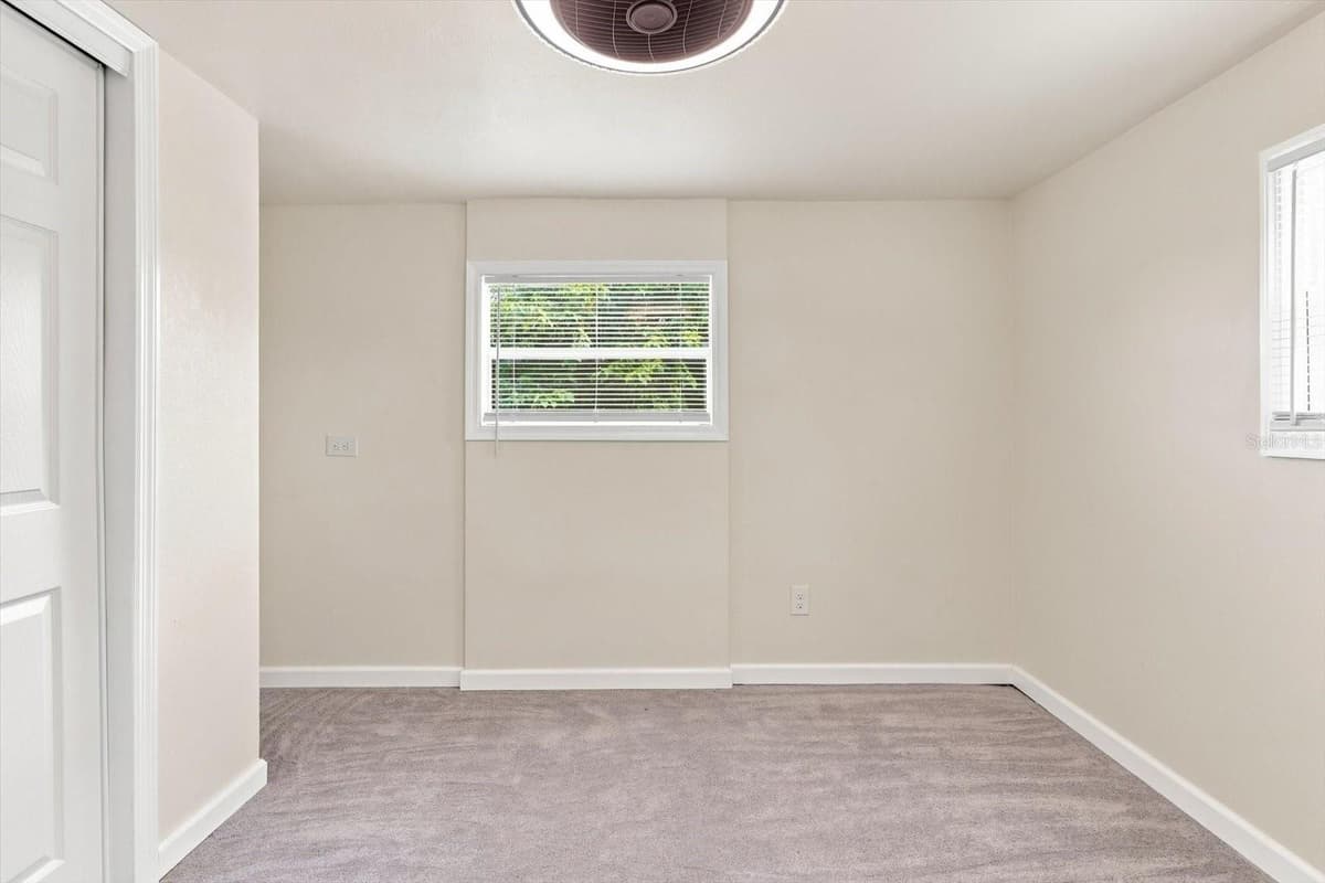 16137 LAUDERDALE STREET — photo 37 of 45