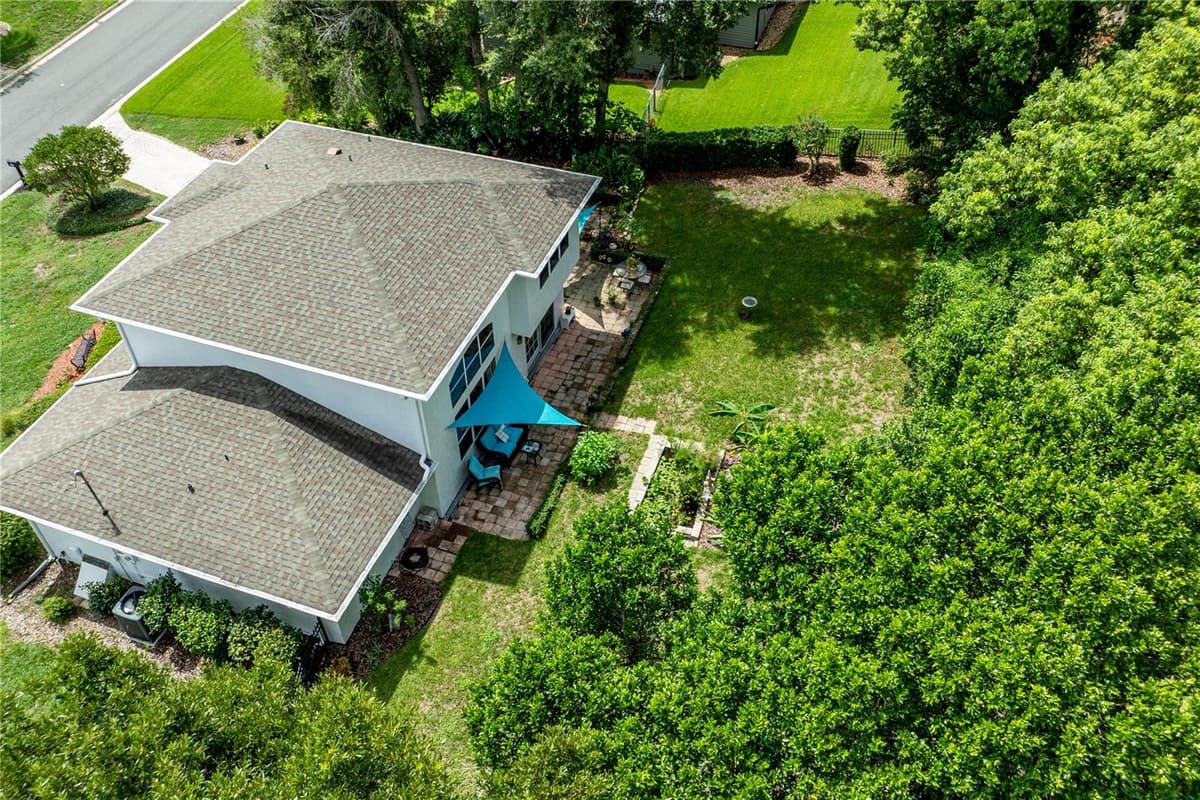 1405 HILLTOP DRIVE — photo 7 of 58