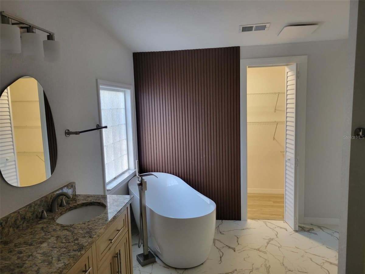 7597 BRUTUS AVENUE — photo 15 of 82