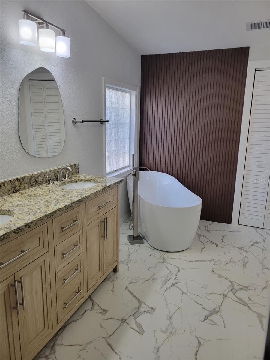 7597 BRUTUS AVENUE — photo 10 of 82