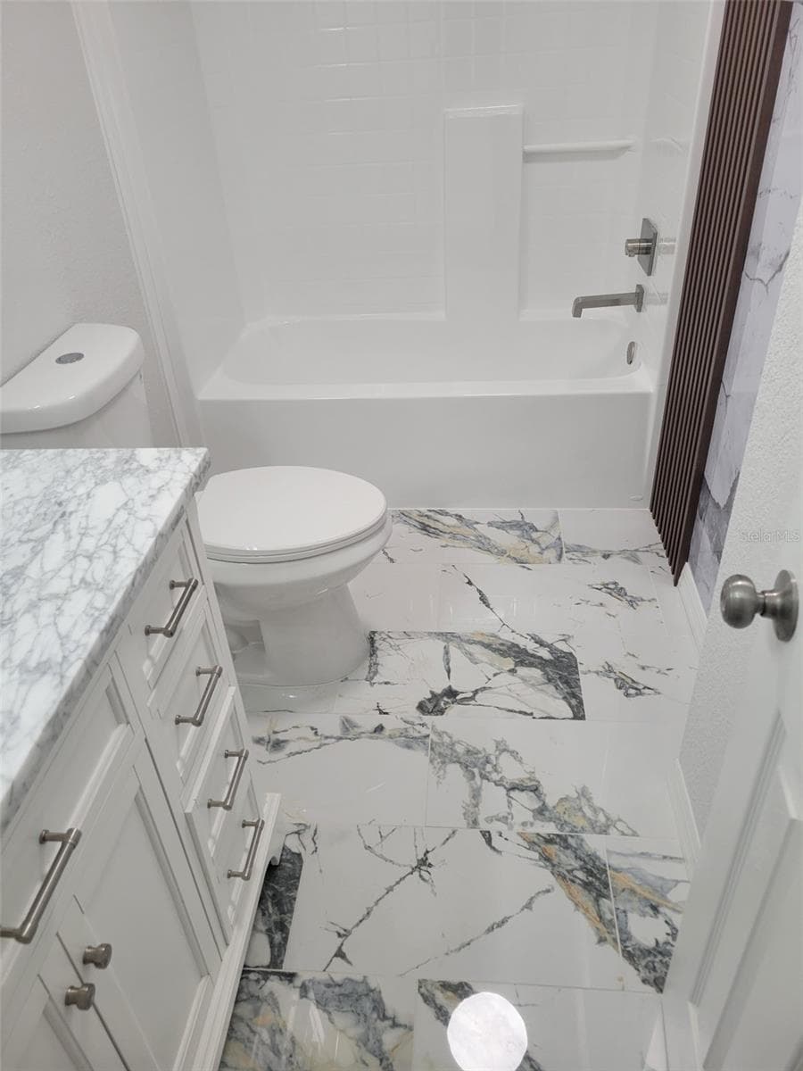 7597 BRUTUS AVENUE — photo 36 of 82