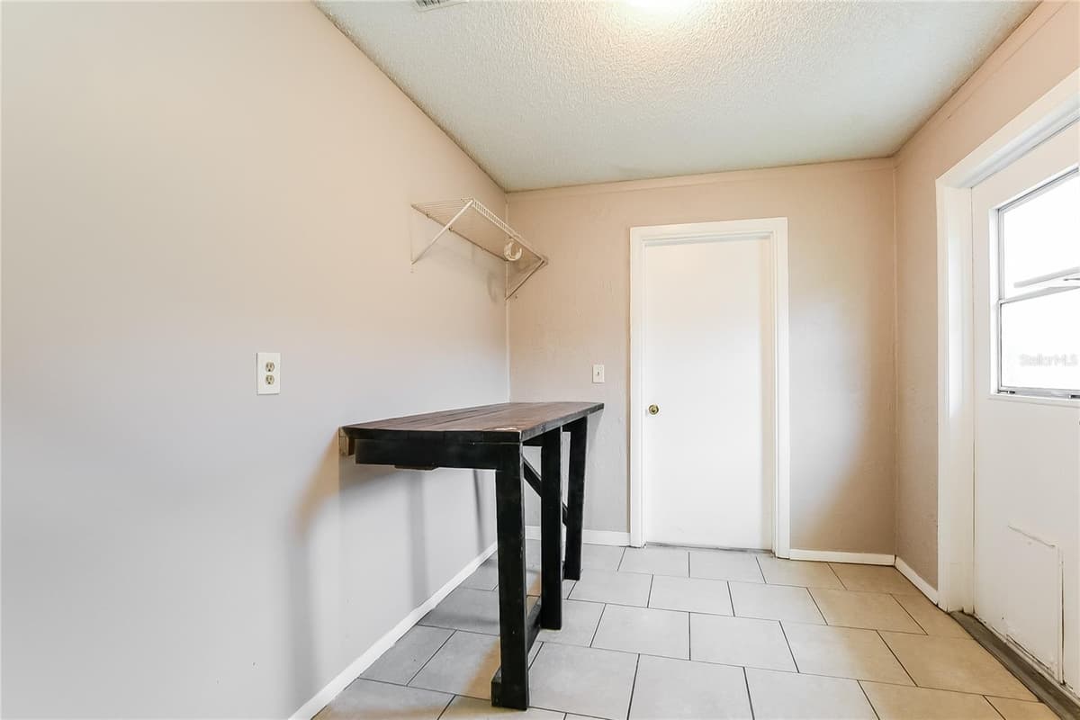 6529 PRECOURT DRIVE — photo 23 of 25