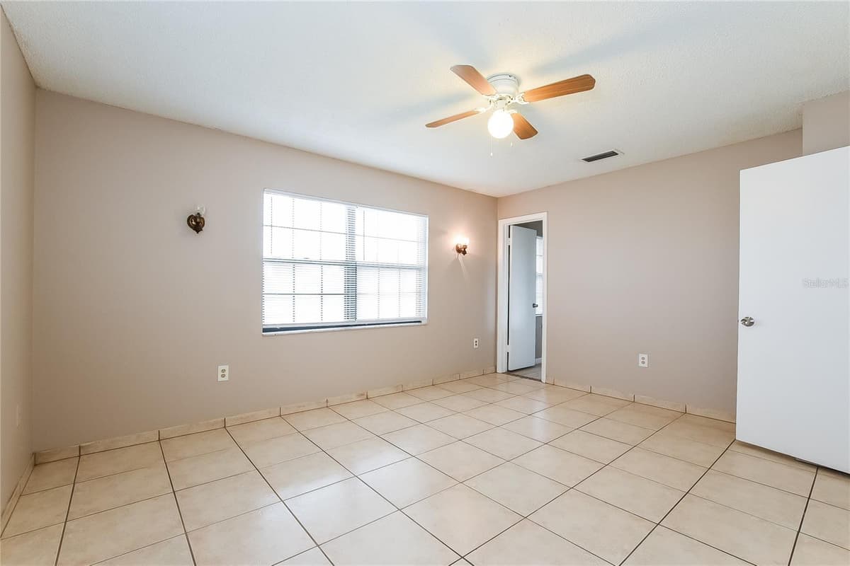 6529 PRECOURT DRIVE — photo 19 of 25