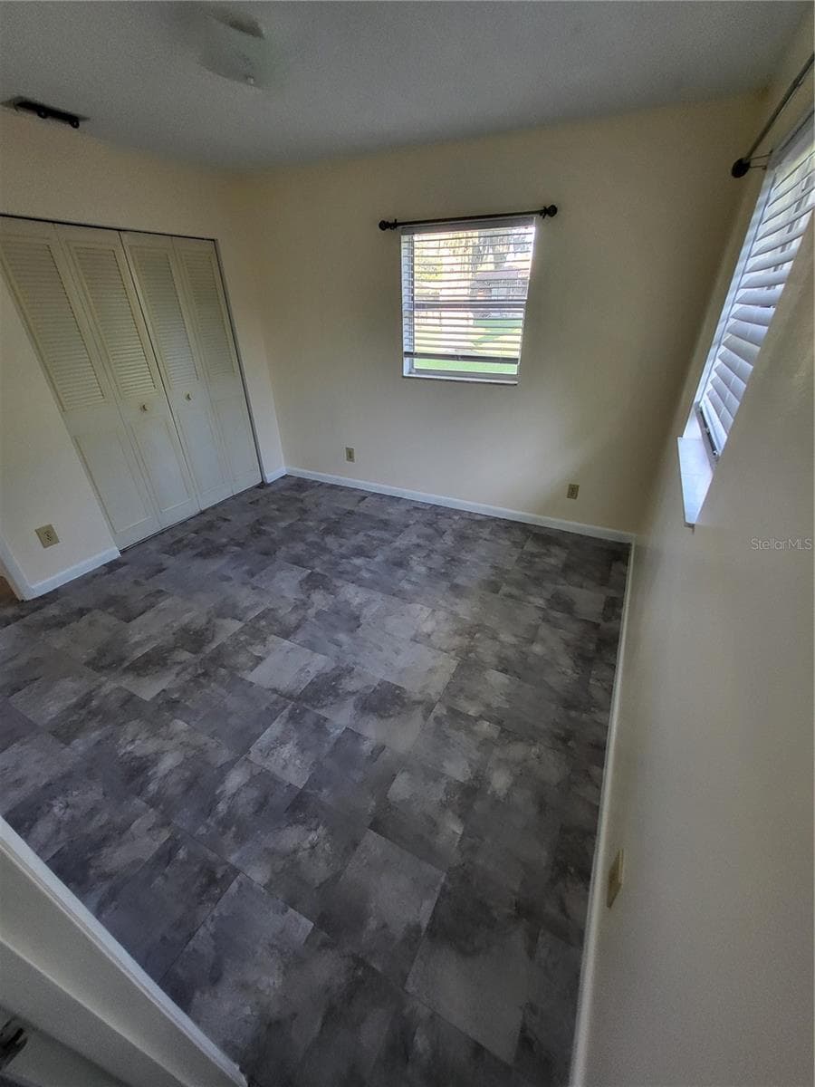 2620 HOWARD STREET — photo 21 of 27