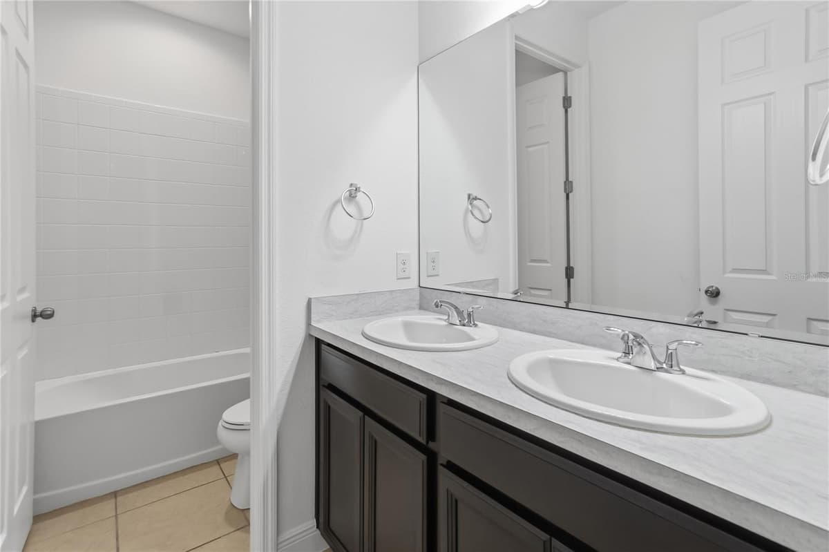 3393 WAUSEON DRIVE — photo 32 of 47