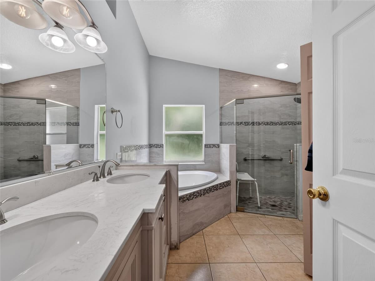 10225 CODY LANE — photo 10 of 23