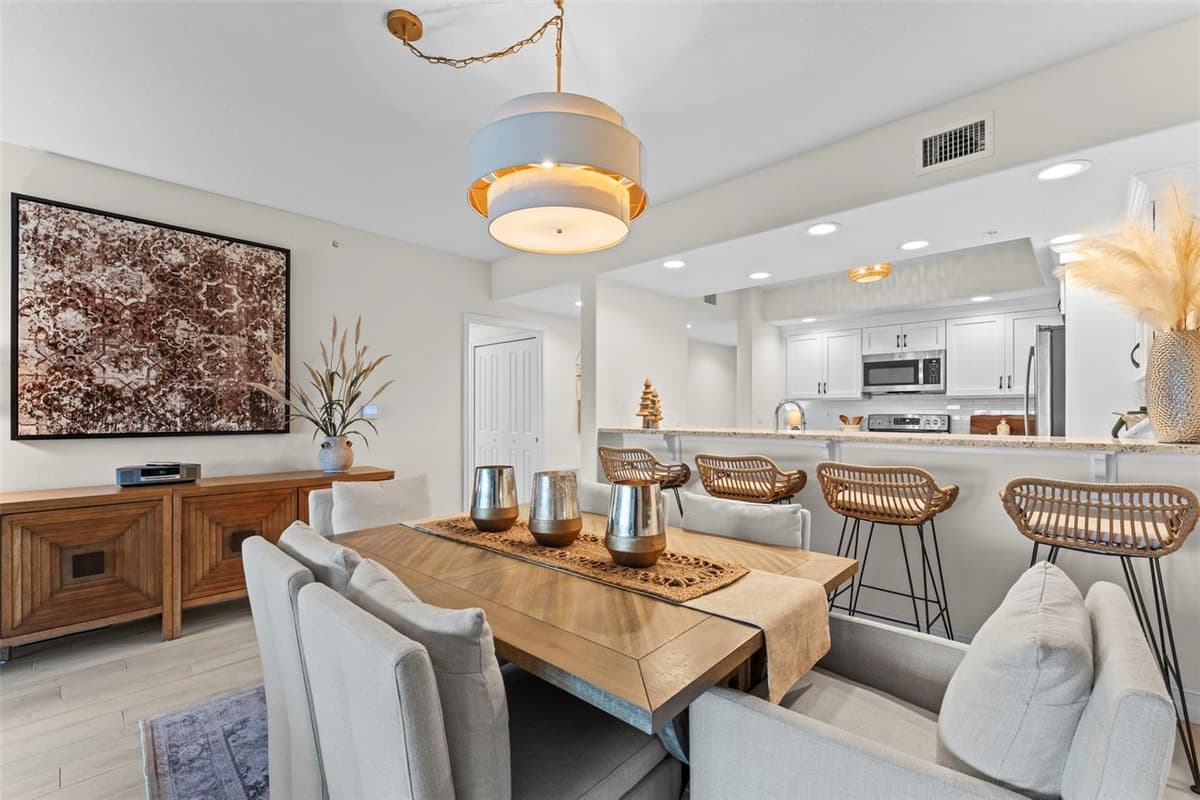 1805 RIVERSIDE DRIVE — photo 14 of 56