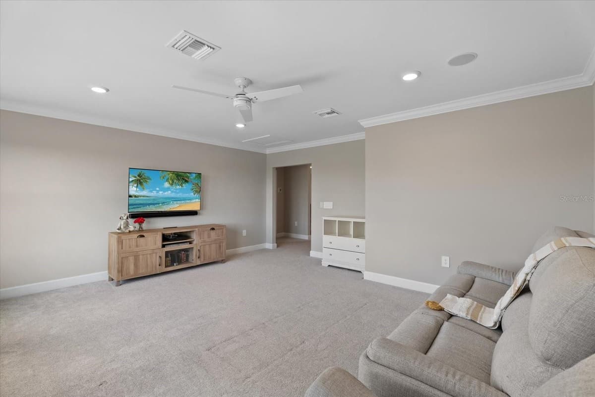 16410 SLATE PLACE — photo 38 of 59