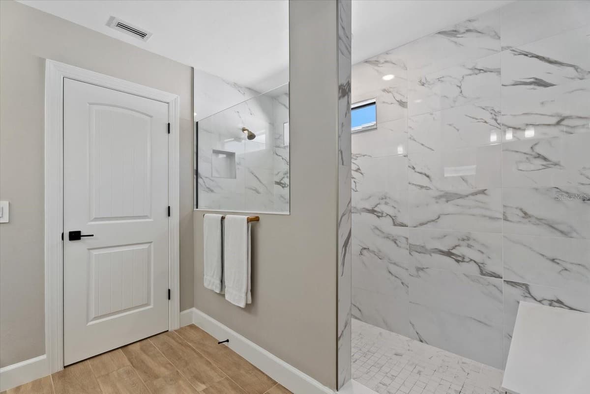 16410 SLATE PLACE — photo 35 of 59