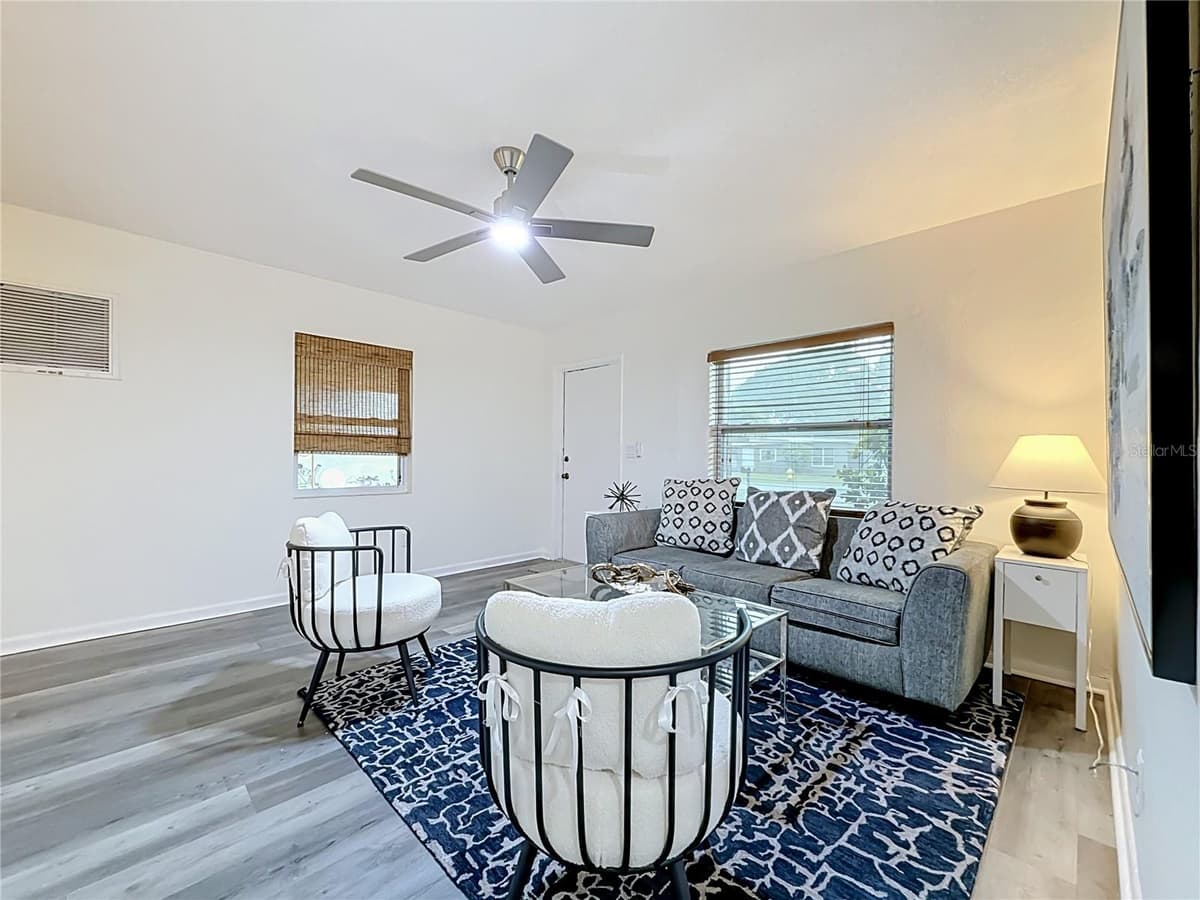 2149 RIVIERA DRIVE — photo 6 of 37