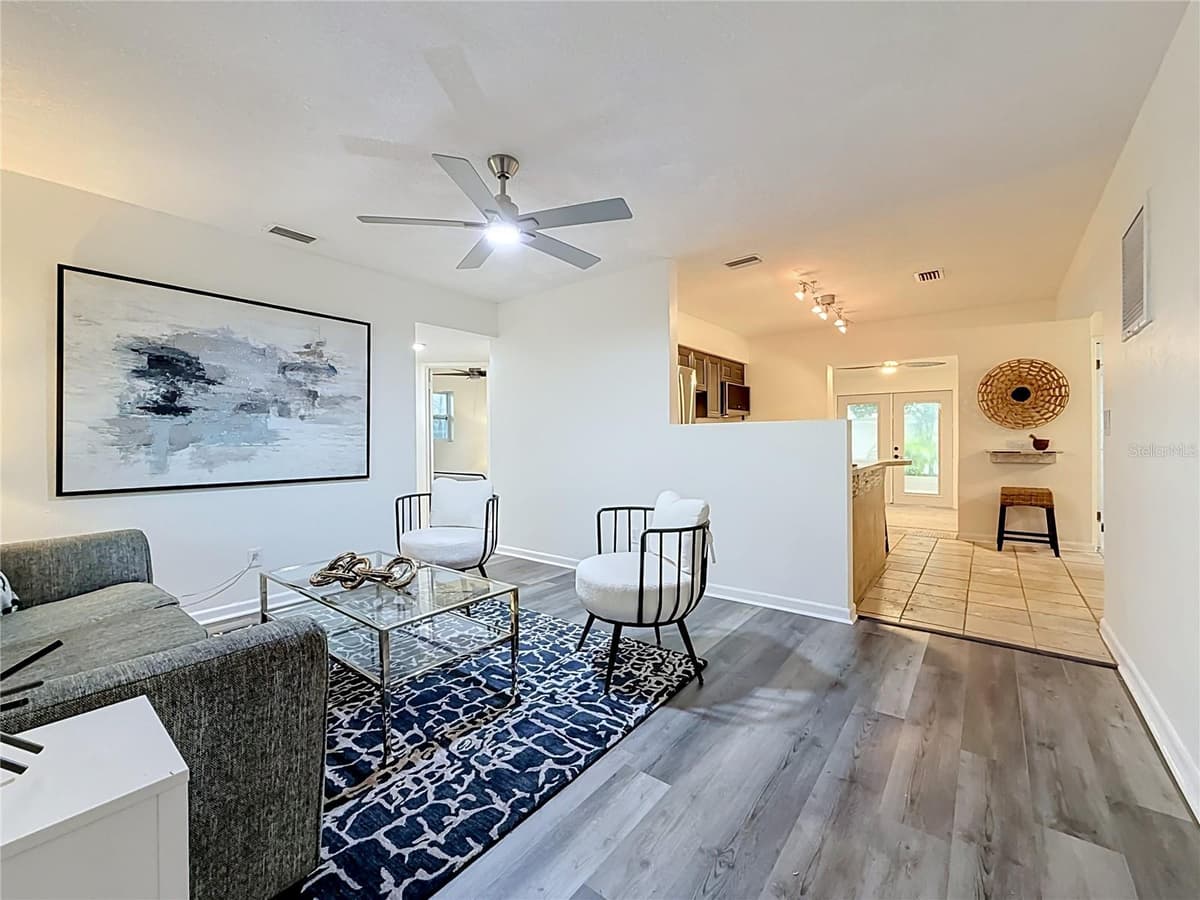 2149 RIVIERA DRIVE — photo 2 of 37