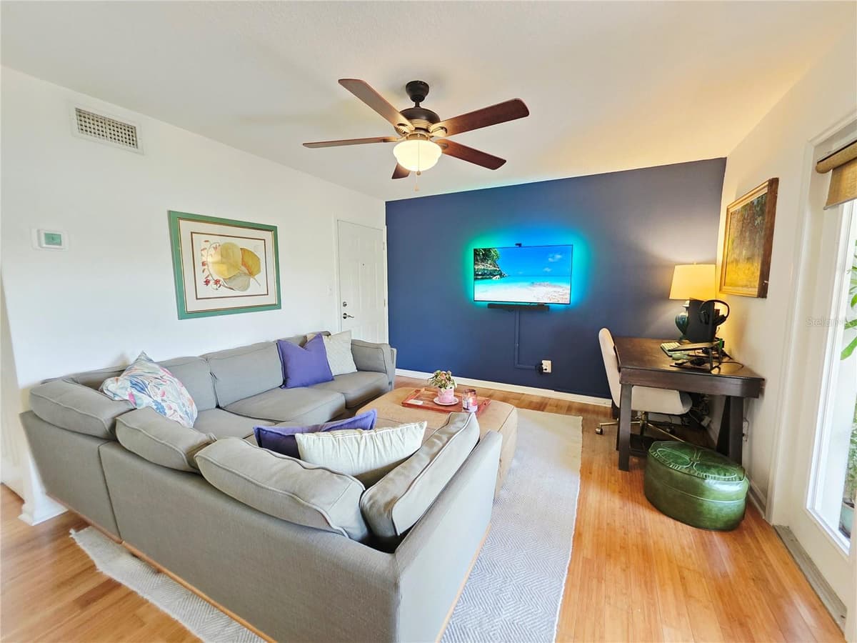 118 POMPANO DRIVE — photo 13 of 70